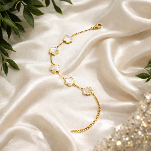 Pulsera Delicada Flor Dorada