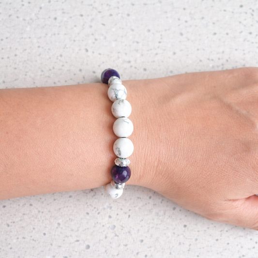 Pulsera de Howlita y Amatista con Plata 950