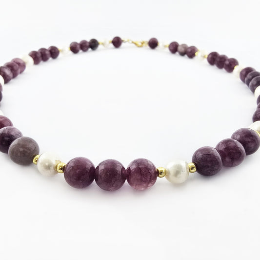 Collar de Lepidolita y Perlas Naturales