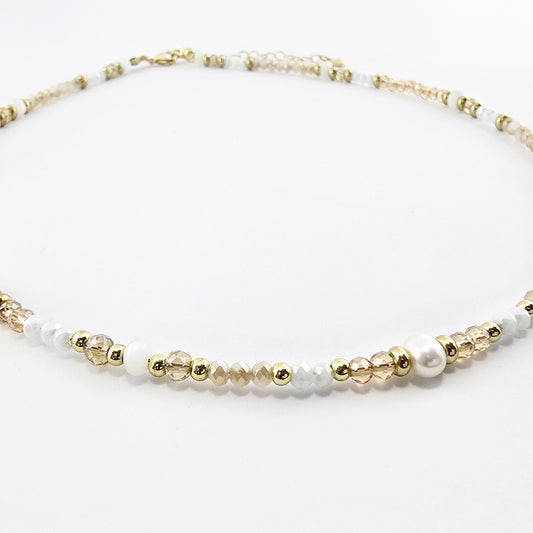 Collar de Murano con Perla y Nácar en Tonos Nude y Dorado