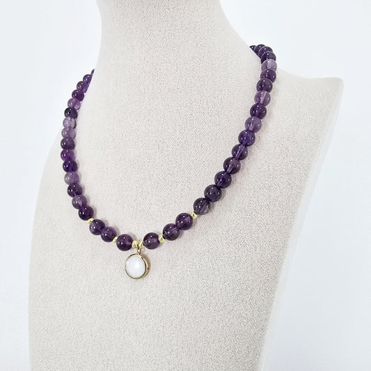Collar de Amatista con Dije Chapado en Oro 18K