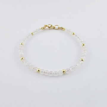 Pulsera de Cuarzo Rosa con Detalles Bañados en Oro